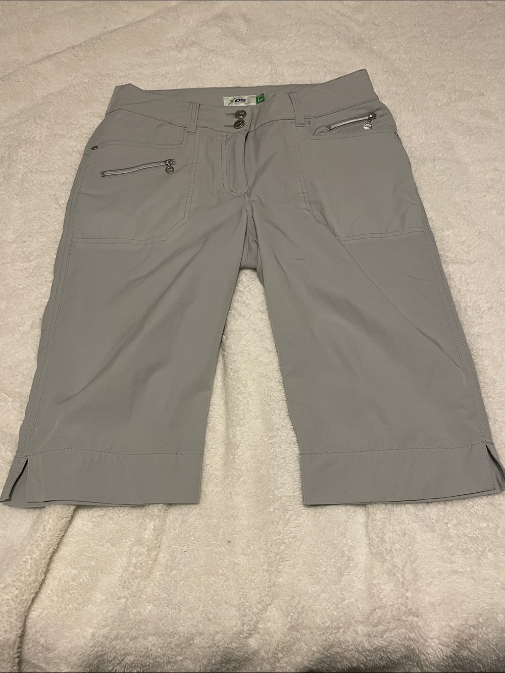 Daily Sports Light Gray Women's Athletic Hybrid Shorts with Zip Pockets